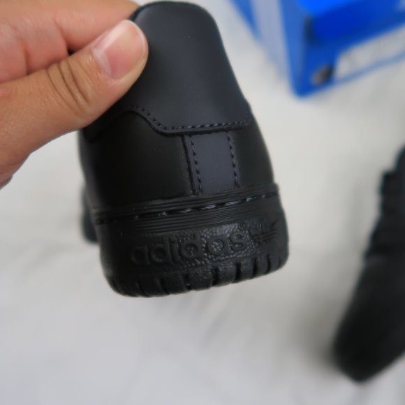 YEEZY POWERPHASE CALABASAS - Picture 5 of 11